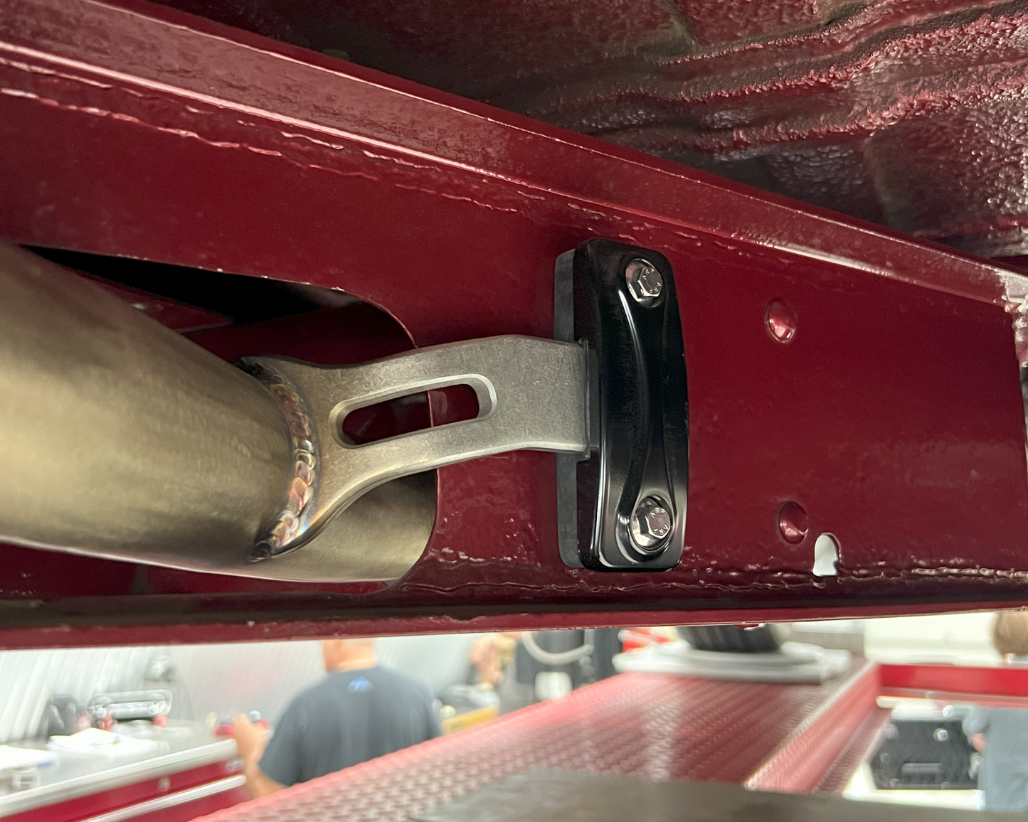 Exhaust Hanger Kit